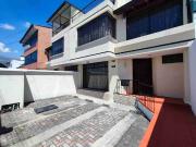 CASA DE VENTA NORTE DE QUITO SECTOR CALIFORNIA BONANZA...