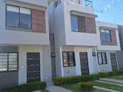 Casa de Venta por eje 140 zona industrial SLP