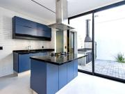 Casa de vila á venda/locação de 130m², 03 quartos e 03...