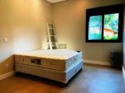 Casa de Vila, na EstÃ¢ncia de Atibaia, com 450 metros,...