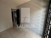 Casa de vila para alugar com 5 quartos sendo 2 suítes e...