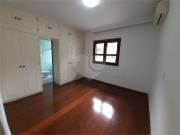 Casa De Vila Residencial Real Parque