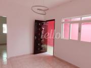 Casa de vila térrea para alugar com 1 quarto, 80m²