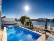 ¡Casa del lago con piscina y amarre! 148m² Empuriabrava