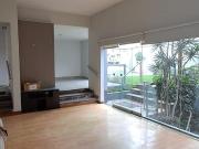 Casa dentro de condominio con jardín y piscina cerca al...