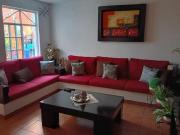 CASA DENTRO DE COTO A UN COSTADO DEL MERCADO FELIPE ÁNGELES CASA DENTRO DE COTO A UN COSTADO DEL MERCADO FELIPE ÁNGELES