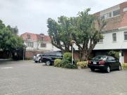CASA DENTRO DE EXCLUSIVO CONJUNTO EN CENTRO NORTE QUITO