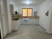 Casa dentro de urbanizacion de venta en manta s/p