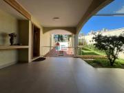 Casa deslumbrante ã beira da lagoa dos ingleses