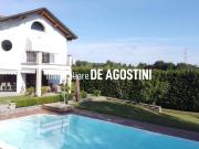 Casa di 280 mq in vendita Nebbiuno, Italia