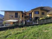 Casa di 78 mq a Caino