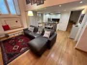 Casa di 90 mq a Solari, Washington Milano