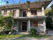 CASA DI CAMPAGNA CON TERRENO DI 15000 MQ