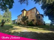 Casa di campagna in vendita di 1000 m² in Via di Bozio