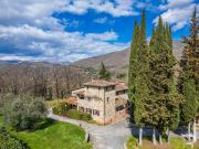 Casa di campagna in vendita di 1070 m² in Via di Vallebona