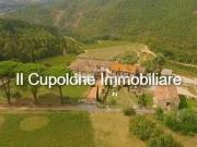 Casa di campagna in vendita di 1300 m² in Frazione Frascole
