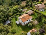 Casa di campagna in vendita di 135 m² in Via...