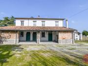 Casa di campagna in vendita di 1400 m² in Via...