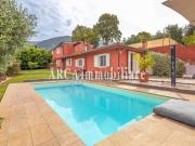 Casa di campagna in vendita di 145 m² in Via Badia