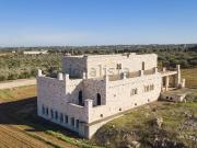 Casa di campagna in vendita di 1600 m² in Strada...