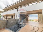 Casa di campagna in vendita di 174 m² in Via Sante Verrucci