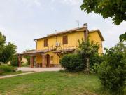 Casa di campagna in vendita di 200 m² in Strada...