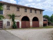 Casa di campagna in vendita di 215 m² in Via Cornuda