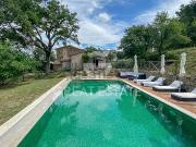 Casa di campagna in vendita di 216 m² in Via Aldobrandeschi