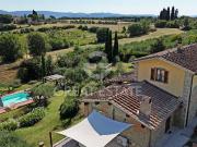 Casa di campagna in vendita di 241 m² in Vicolo Petrella