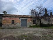 Casa di campagna in vendita di 2450 m² in Via la...