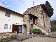 Casa di campagna in vendita di 270 m² in Via di Valle