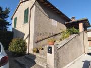 Casa di campagna in vendita di 280 m² in Via Toscana, 29