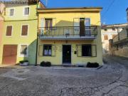 Casa di campagna in vendita di 298 m² in Via IV Novembre