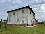 Casa di campagna in vendita di 300 m² in Località boschi, 51