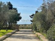 Casa di campagna in vendita di 322 m² in Via Litoranea