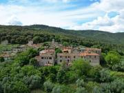 Casa di campagna in vendita di 330 m² in Via di Bucine