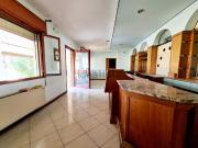 Casa di campagna in vendita di 350 m² in Via Postale...