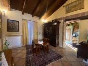 Casa di campagna in vendita di 350 m² in Via Provinciale