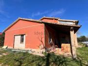 Casa di campagna in vendita di 380 m² in Strada...