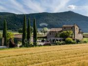 Casa di campagna in vendita di 461 m² in Strada...