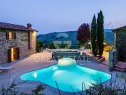 Casa di campagna in vendita di 504 m² in Via Roma