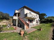 Casa di campagna in vendita di 550 m² in Via della...