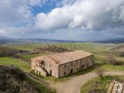 Casa di campagna in vendita di 600 m² in Strada...
