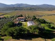 Casa di campagna in vendita di 600 m² in Strada...