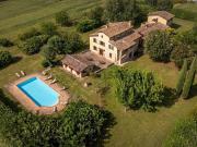 Casa di campagna in vendita di 600 m² in Via delle Vigne, 2