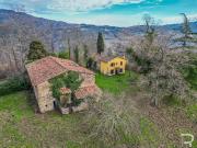 Casa di campagna in vendita di 600 m² in Via di Montefiesole
