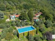 Casa di campagna in vendita di 600 m² in Via Stazione di...