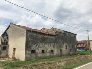 Casa di campagna in vendita di 625 m² in Via Pelosa