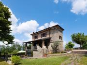 Casa di campagna in vendita di 650 m² in Via Montecalderaro