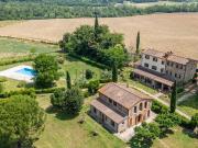 Casa di campagna in vendita di 695 m² in Via Pian d&apos Era